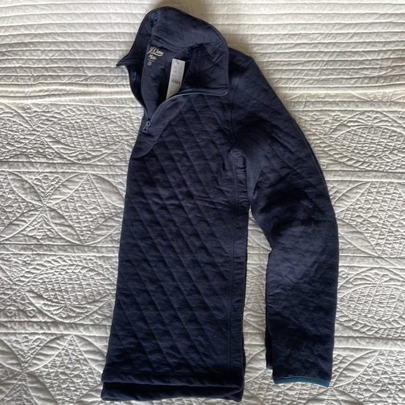 Quilted half-zip pullover - Picture 4 of 7